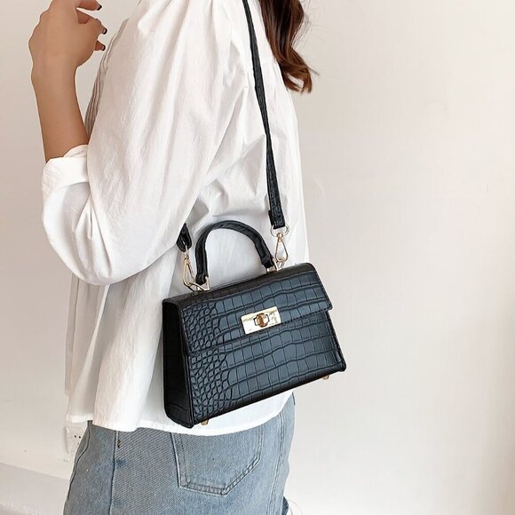 Black Elegant Women's Lightweight Twist Lock Flap Square Bag - Picture 8 of 10